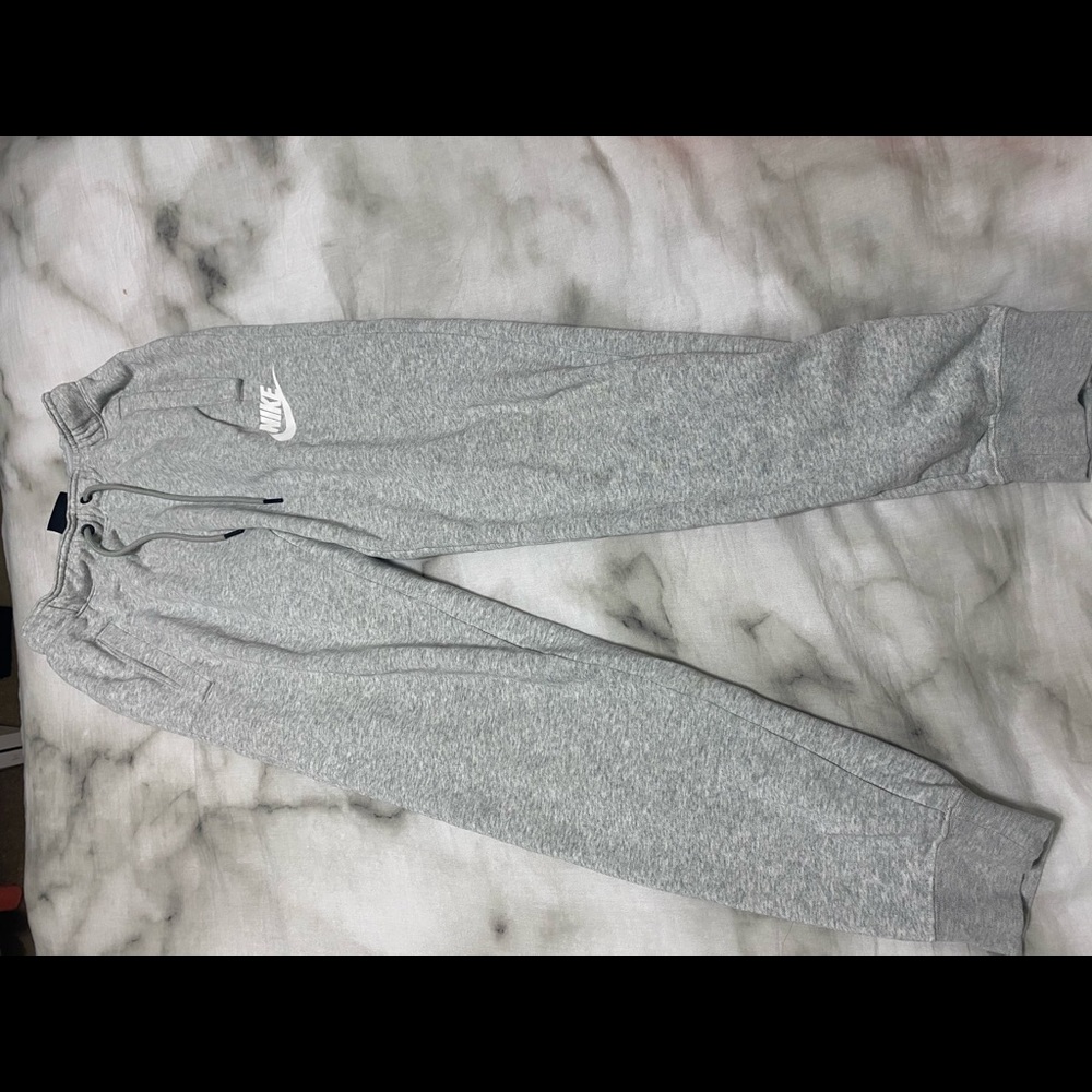 Nike joggers